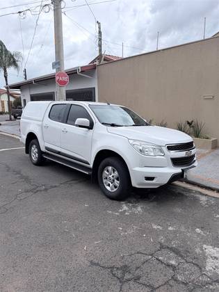 CHEVROLET S10 2.4 LT 4X2 CD 8V FLEX 4P MANUAL CHEVROLET S10 2.4 LT 4X2 CD 8V FLEX 4P MANUAL